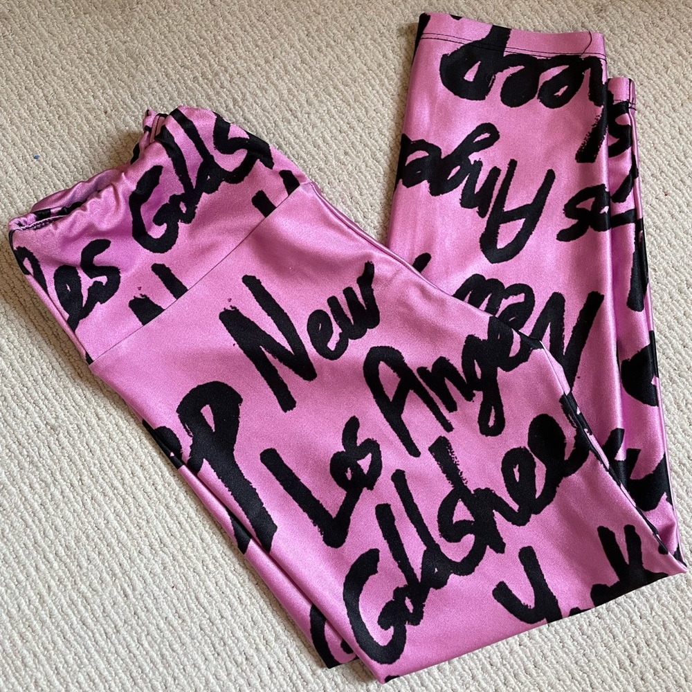 Goldsheep Pink City Graffiti Leggings